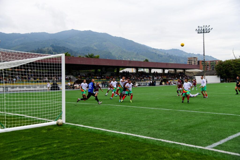 Cancha grama sintética Caldas Antioquia