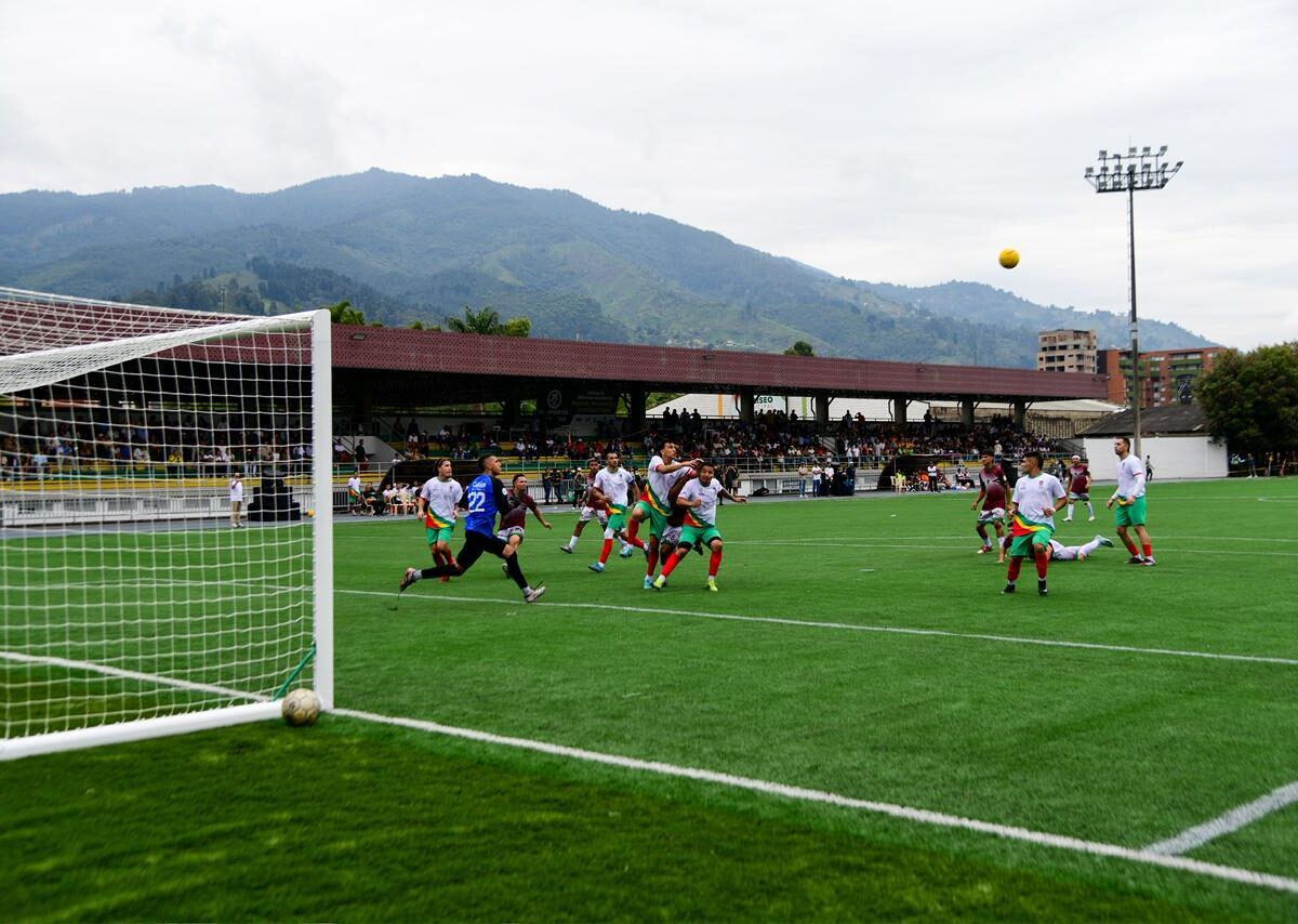 Cancha grama sintética Caldas Antioquia