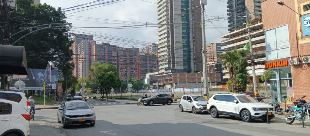 Ciudad del Río desde el vecino barrio Colombia