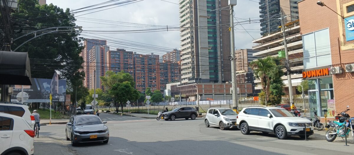 Ciudad del Río desde el vecino barrio Colombia
