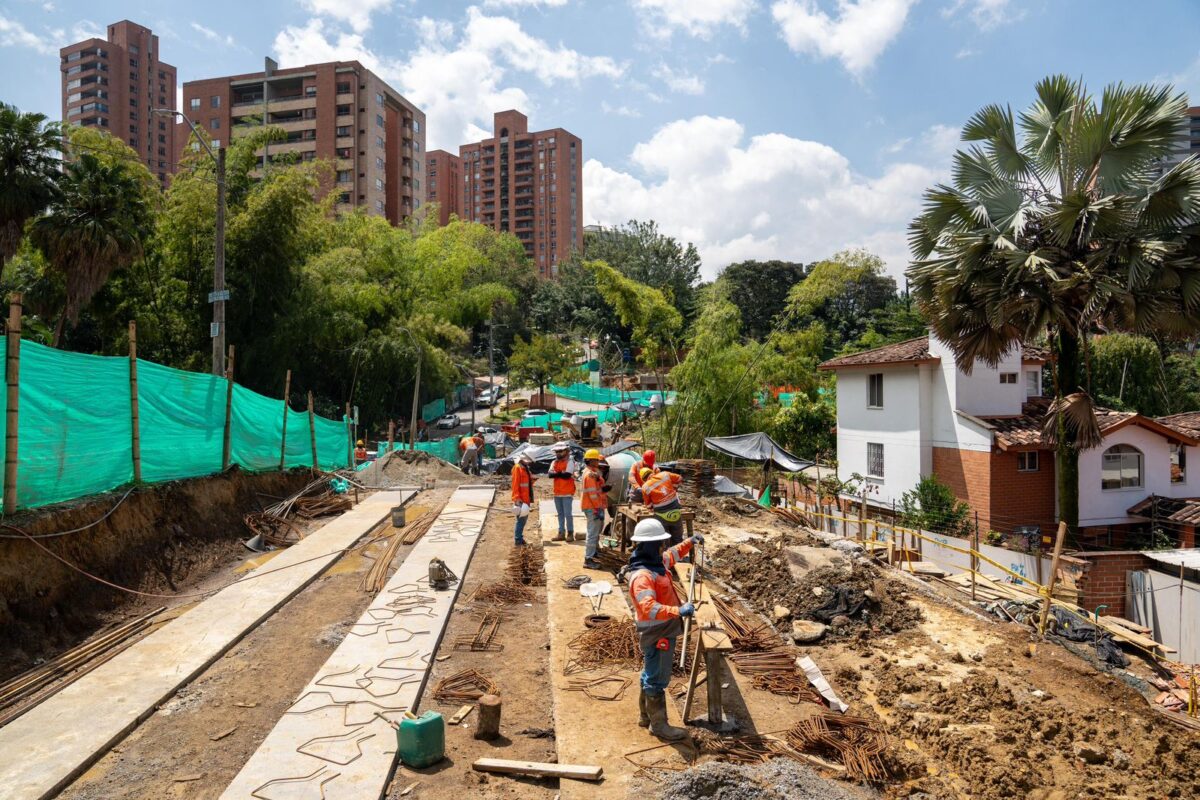 Interecambio vial Los González con la carrera 34 Fonvalmed