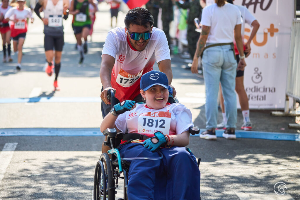 Carrera corre por amor