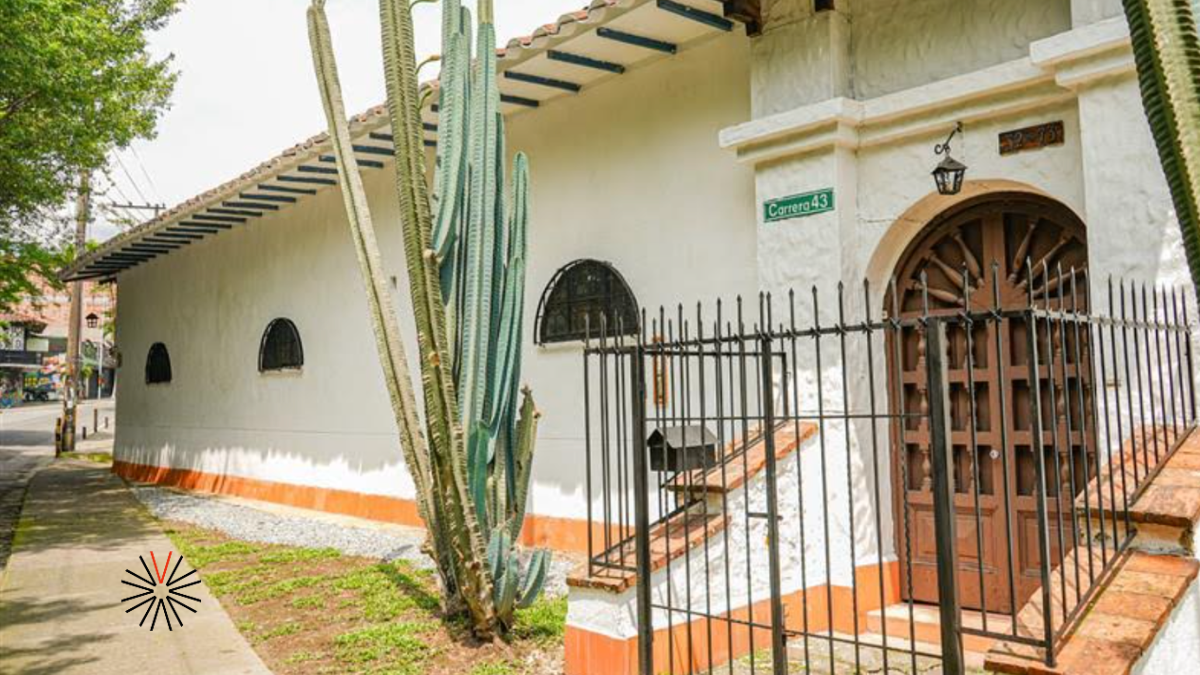 Casablanca hogar de Debora Arango