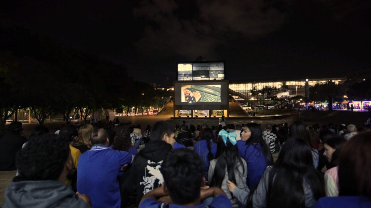Una invitación: cine en Medellín para personas con discapacidad sensorial