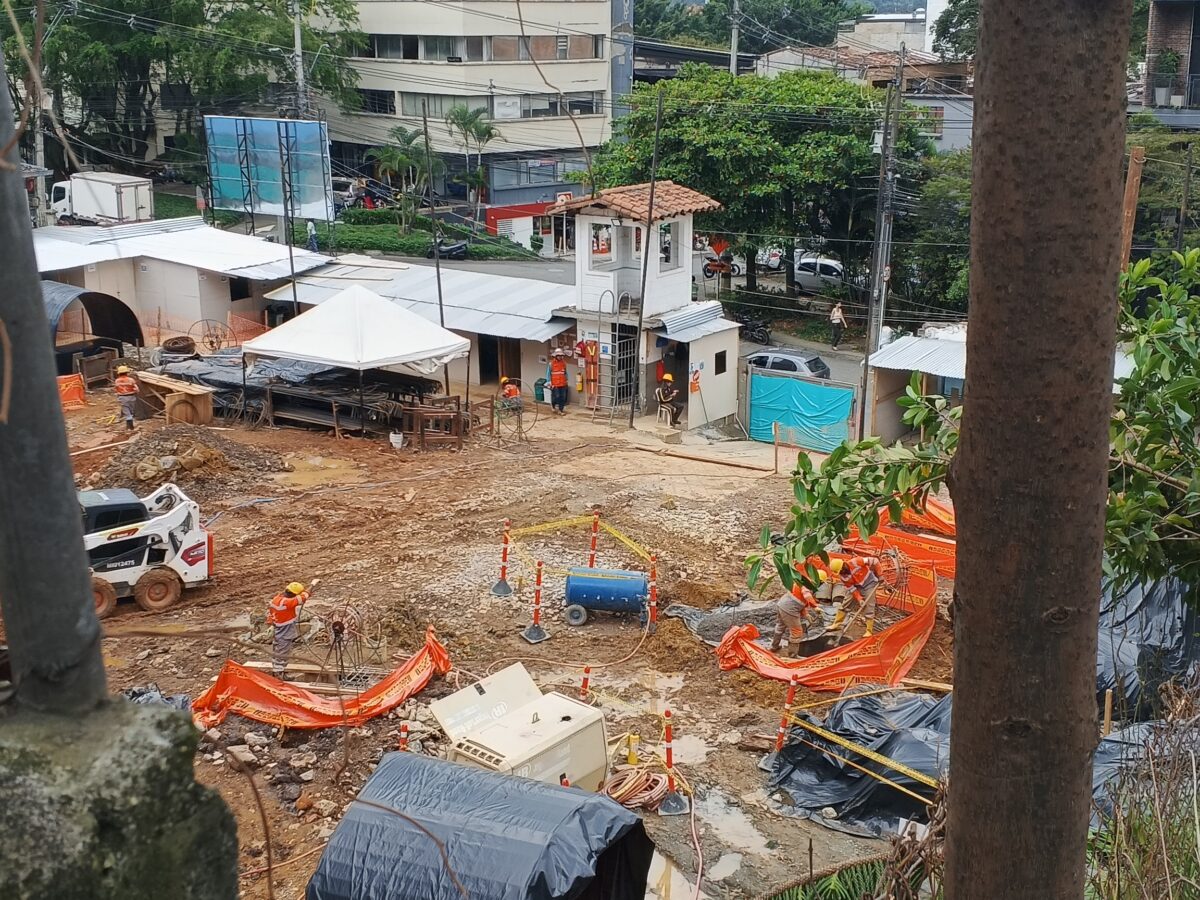 Estación de Policía Manila avenida El Poblado