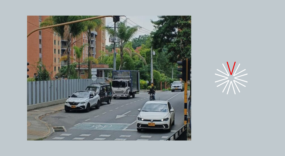 Movilidad tráfico tránsito semáforo peatones