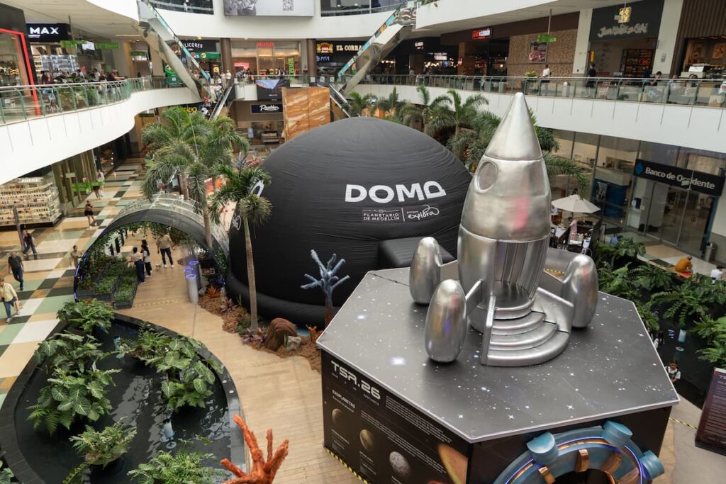 Acércate a un exoplaneta en El Tesoro