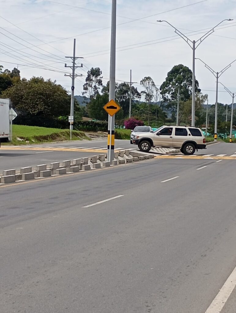 Cruce indebido infracción seguridad vial