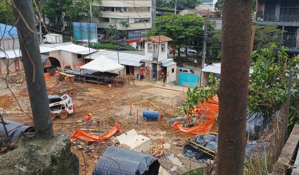 obras construcción estación de policía Manila El Poblado Comuna 14