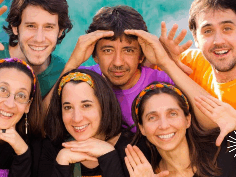 Los Canticuenticos
