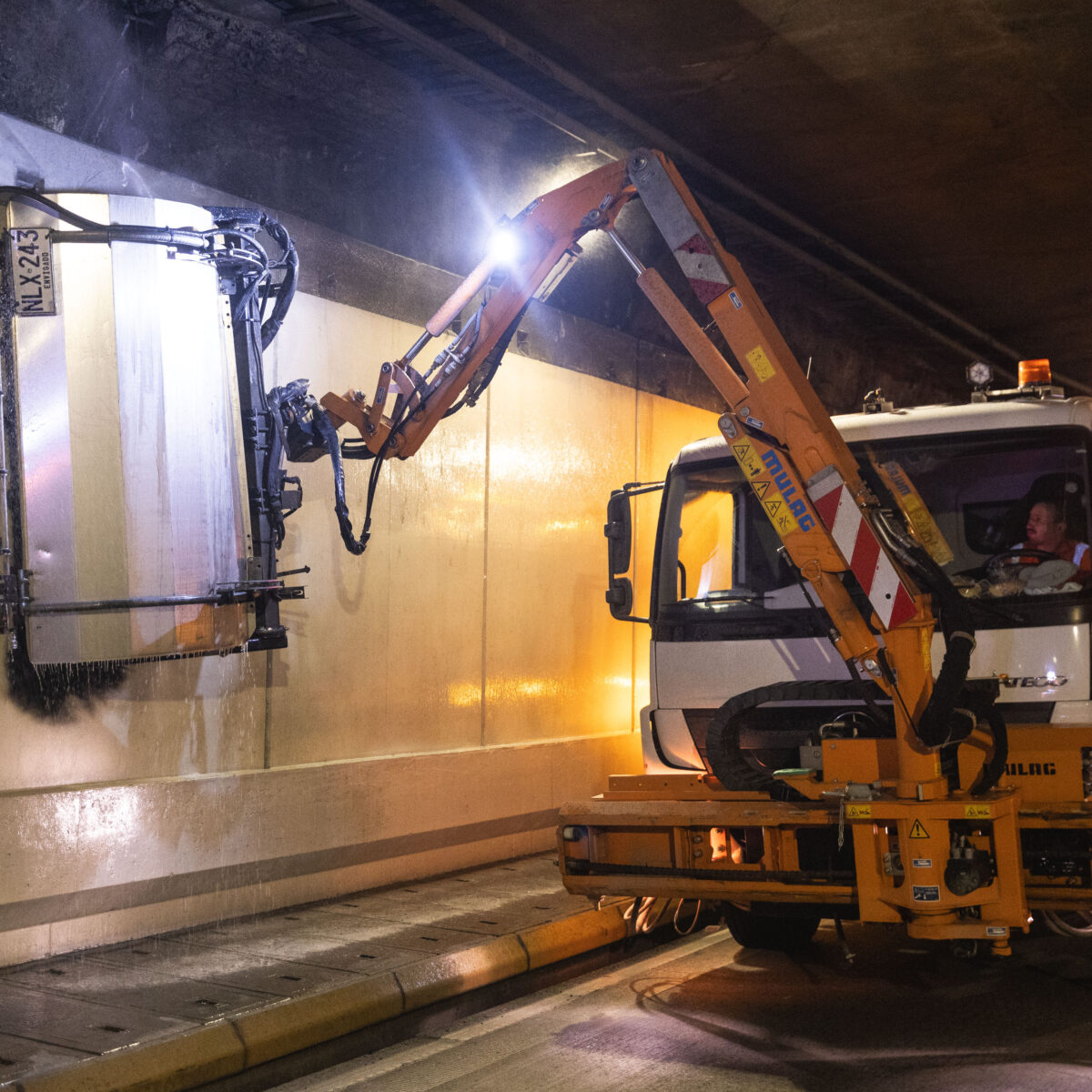 Desde hoy y hasta el jueves habrá cierre total nocturno en el Túnel de Oriente