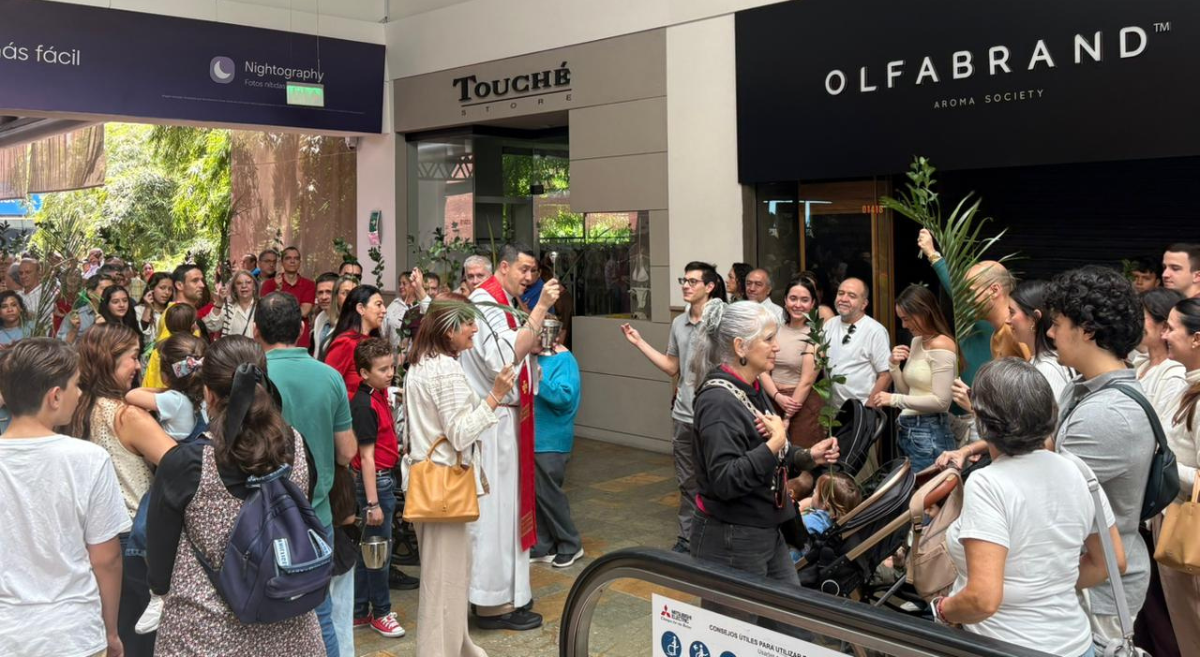 Semana Santa en el El Tesoro Parque Comercial