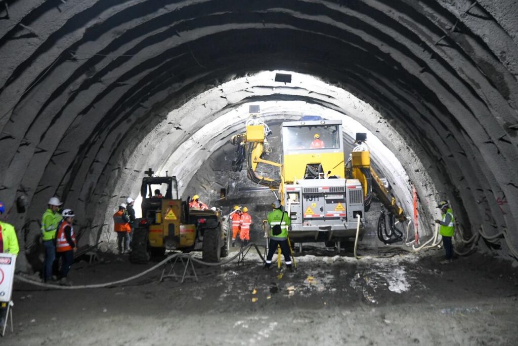 Túnel de Oriente segunda etapa balance