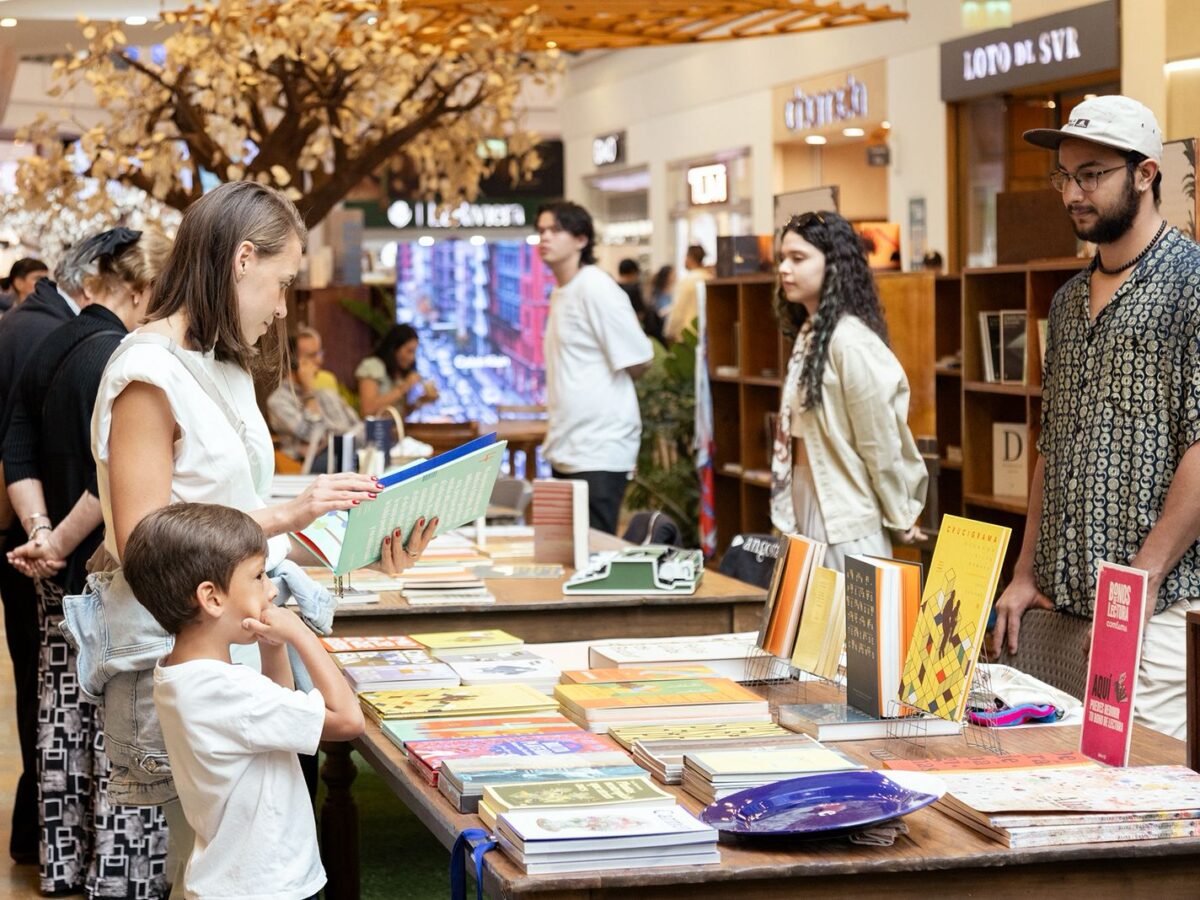 Cultura y Libros El Tesoro 4