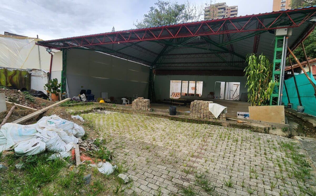 Casa de la Cultura El Poblado barrio Manila obras