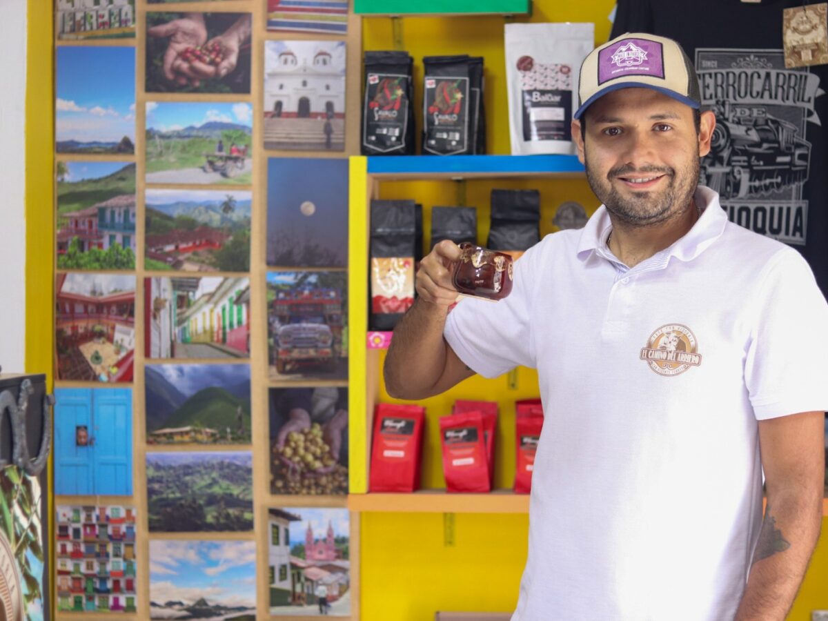 Café avenida 20 de Julio San Vicente Ferrer El camino del arriero