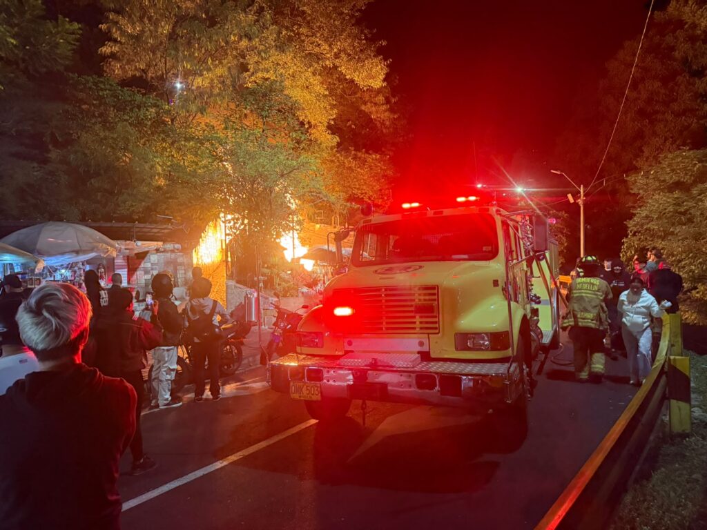 Nuevo incendio en la Aguacatala Gruta de la Rosa Mística