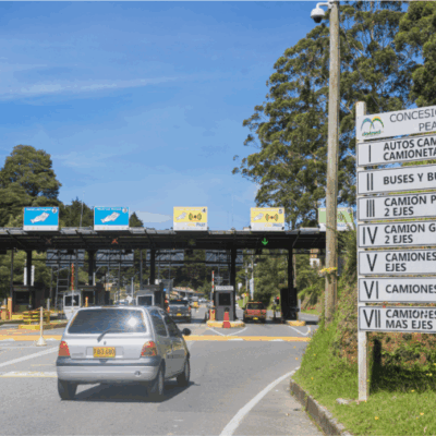 “Suspensión de cobro electrónico en dos peajes de Devimed durará solo unas horas”: Invías