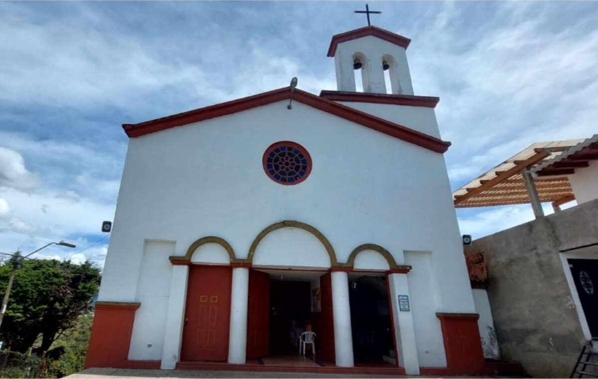 Templo María Reina, sede principal de la nueva parroquia de Rionegro