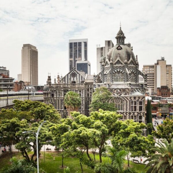Turismo en Medellín habría generado cerca de $9 billones en 2025: SITE