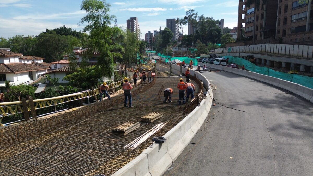 Listo primer puente vehicular del intercambio vial de la 34 con la loma de Los González