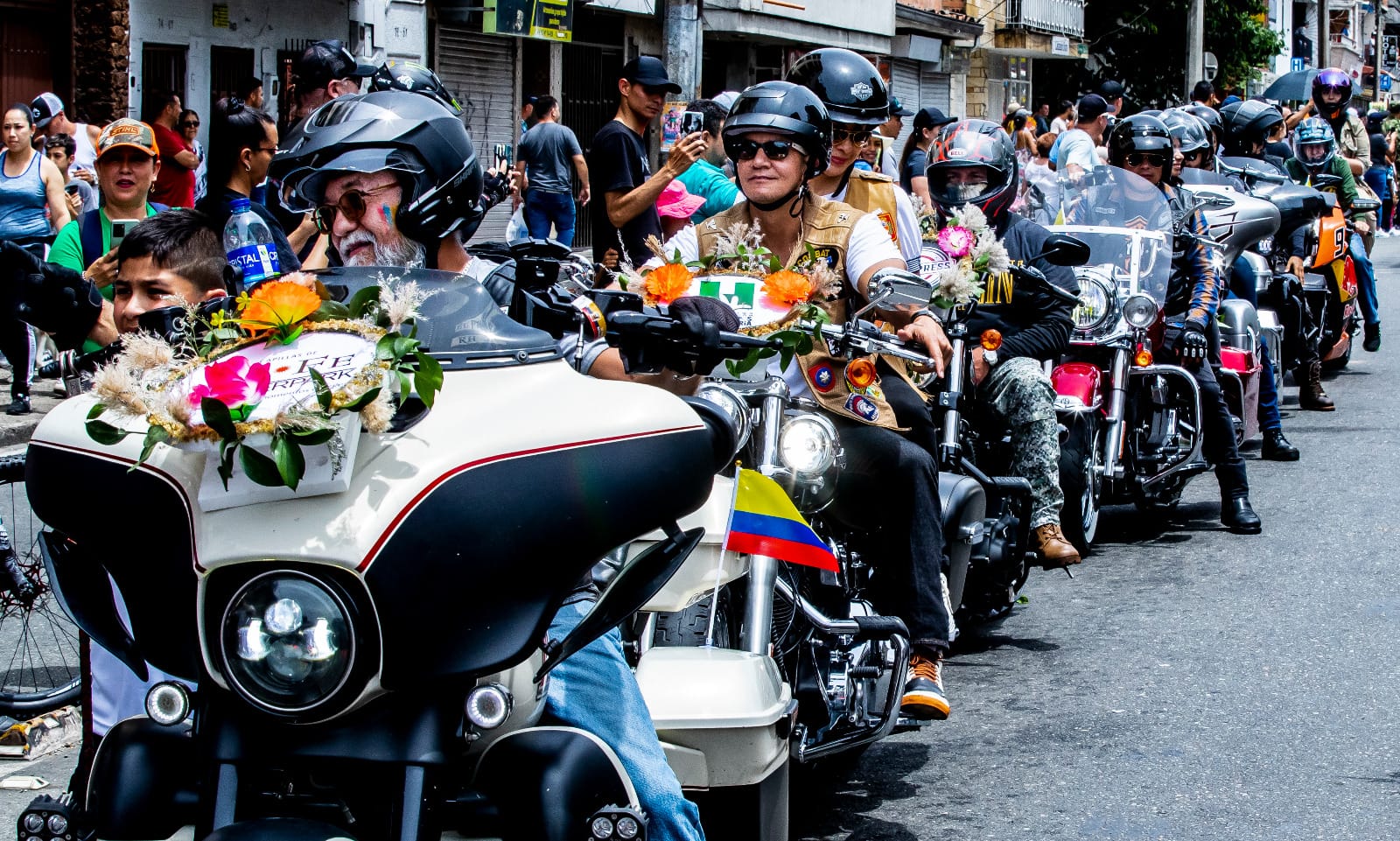XIV Desfile Héroes de la Patria