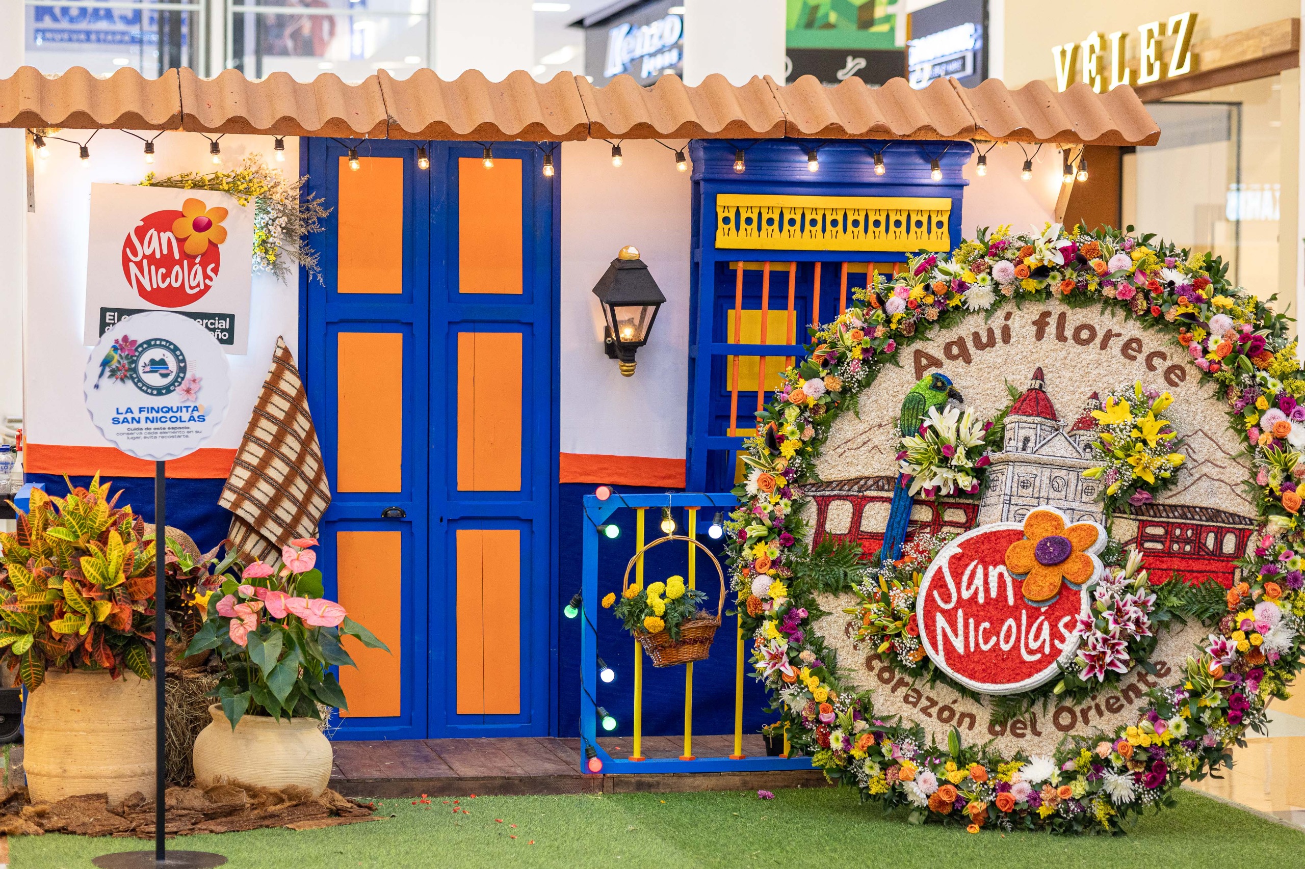 Feria Flores y Cafe en el centro comercial San Nicolas (3)