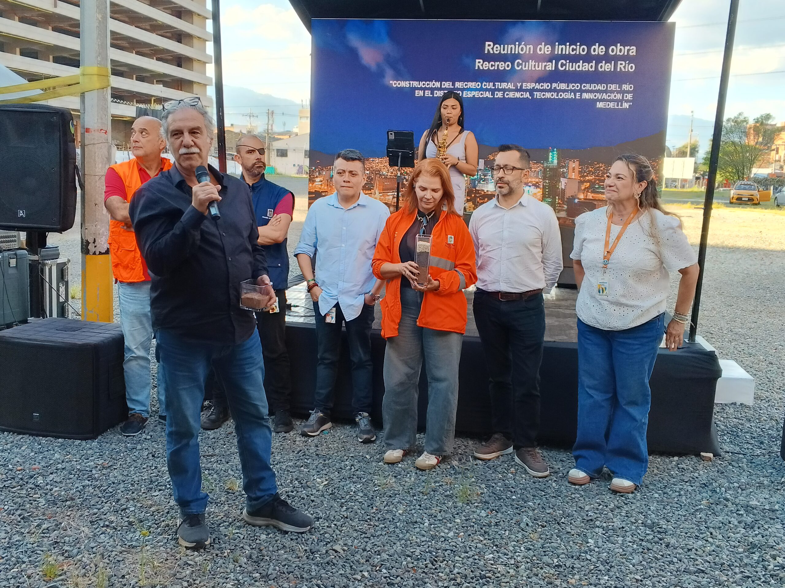 Víctor Gaviria apoya proyecto Recreo Ciudad del Río
