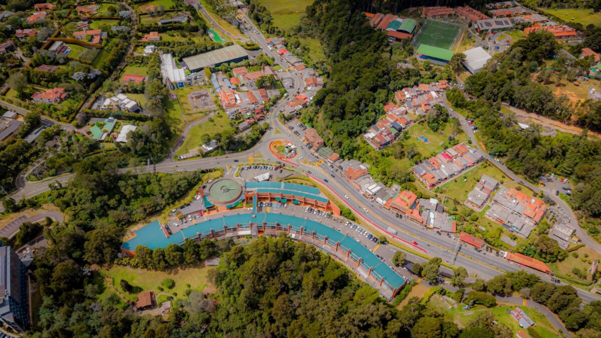 Intercambio vial del Alto de las Palmas