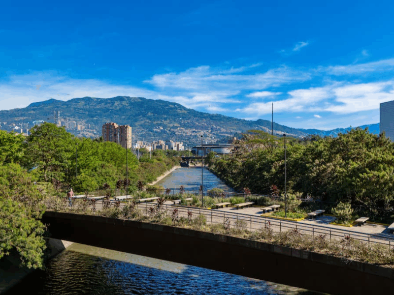¿En dónde empieza Medellín?
