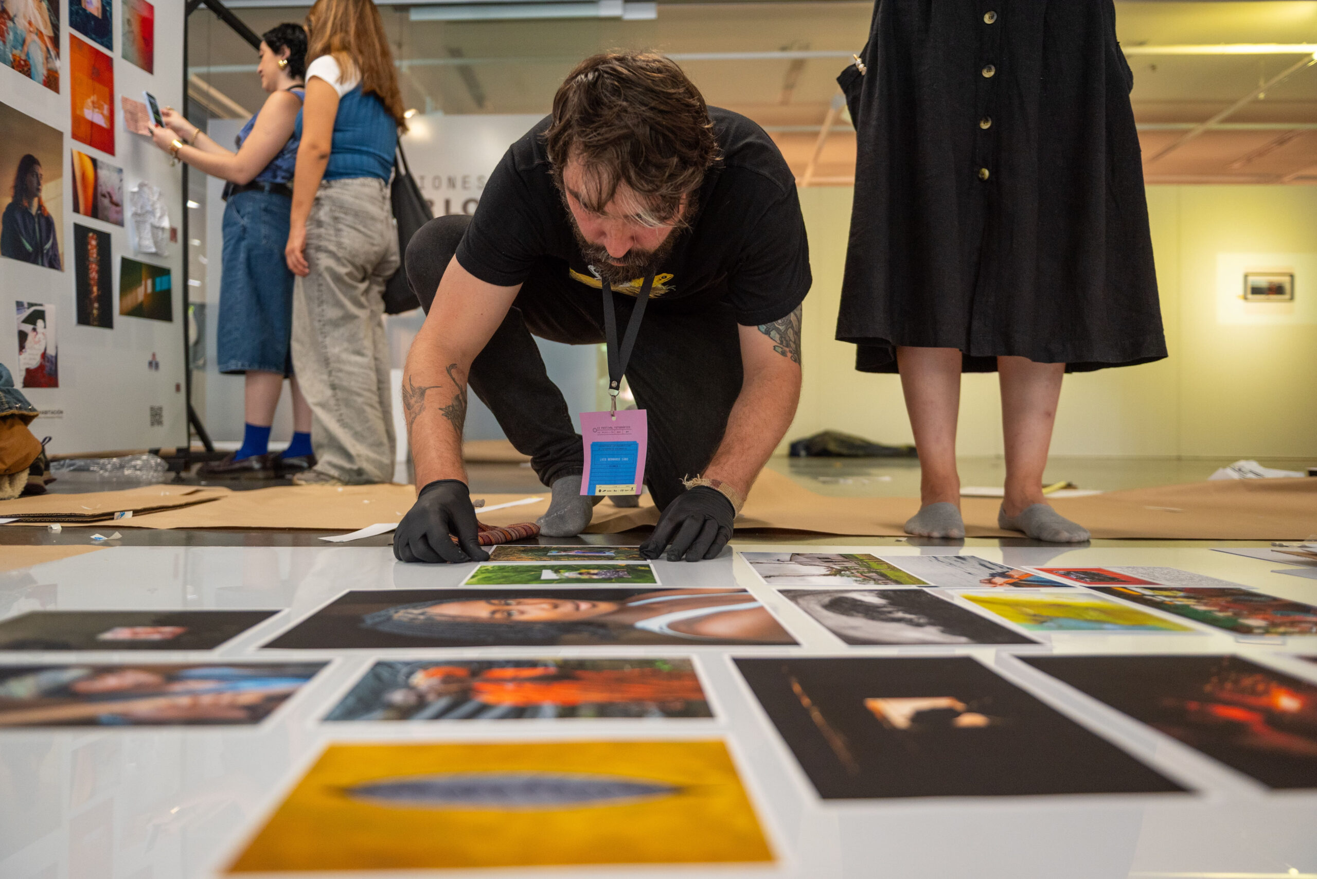 Que hace que una imagen permanezca El Festival Fotografico de Medellin busca respuestas