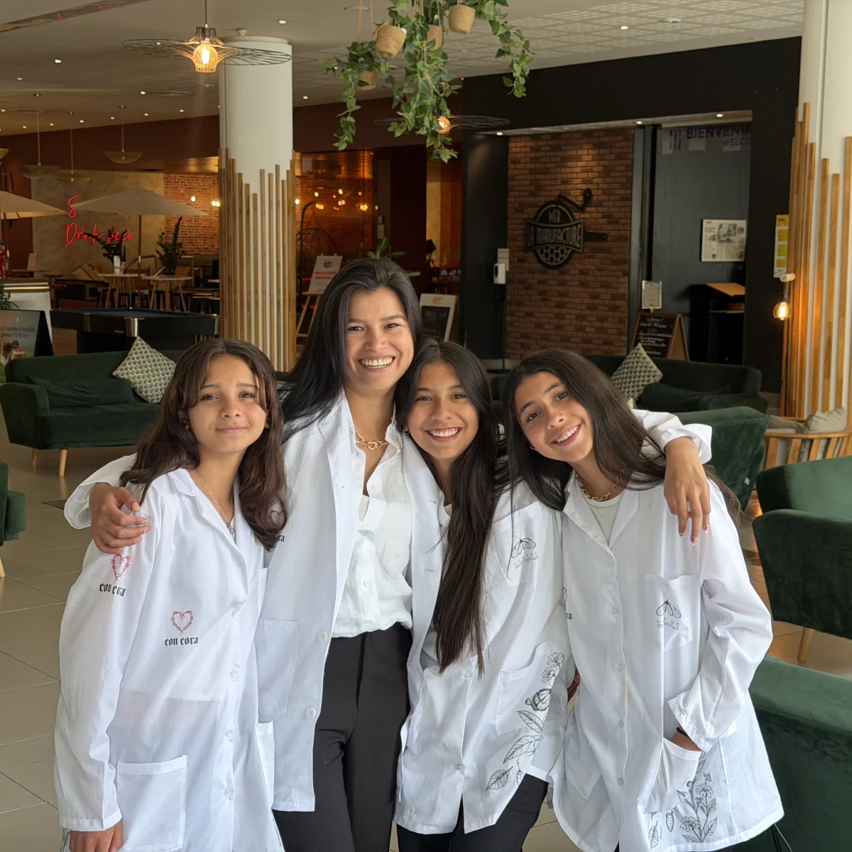 Tres niñas de El Retiro llegan al Mundial de Ciencia
