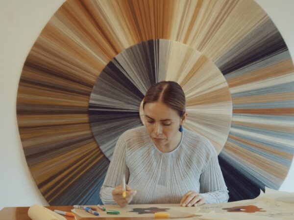 Escuchar para diseñar y vivir, según Paola Moya