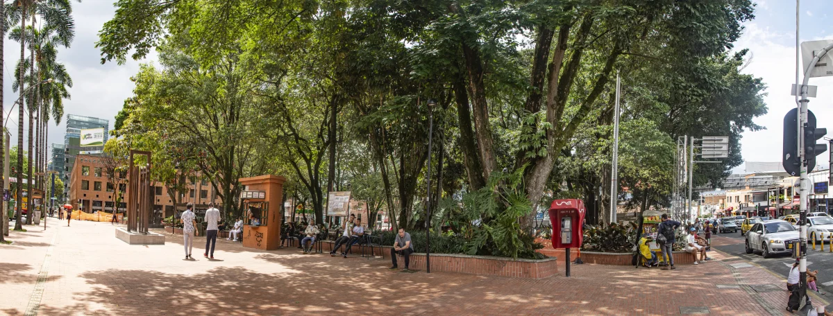 El Poblado tiene mucho verde, pero no todo está al alcance de la comunidad