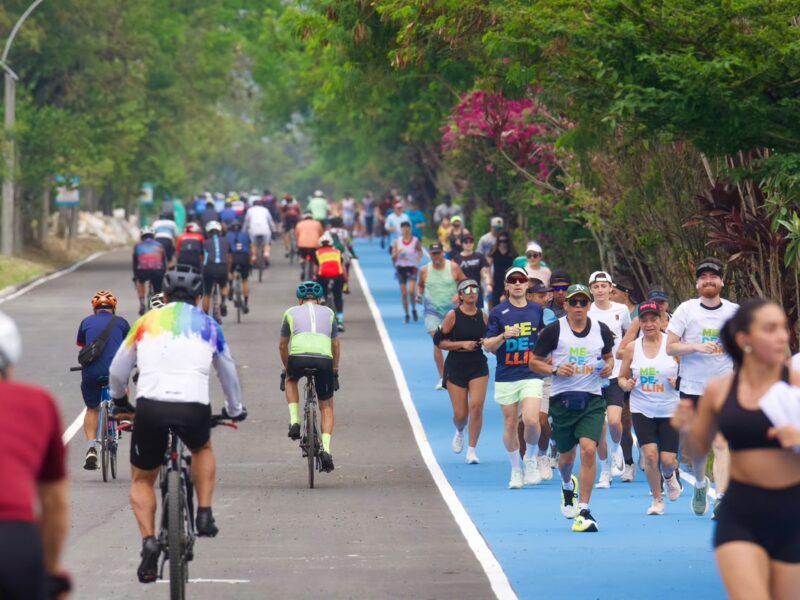 La nueva pista del Juan Pablo II entró en funcionamiento