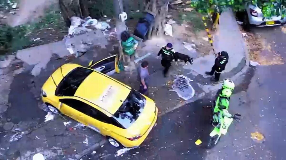 Sancionan lavaderos de vehículos en vía pública