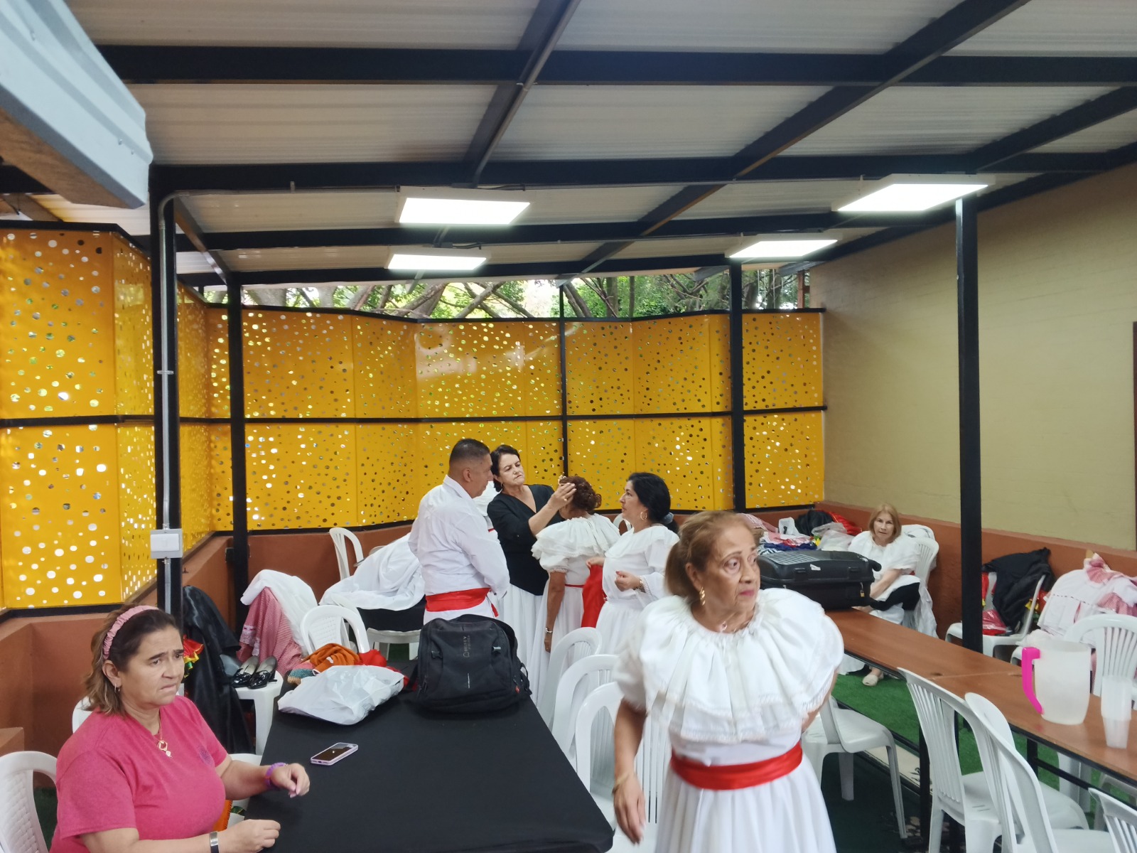 Sede social del barrio Manila y fin de comodato
