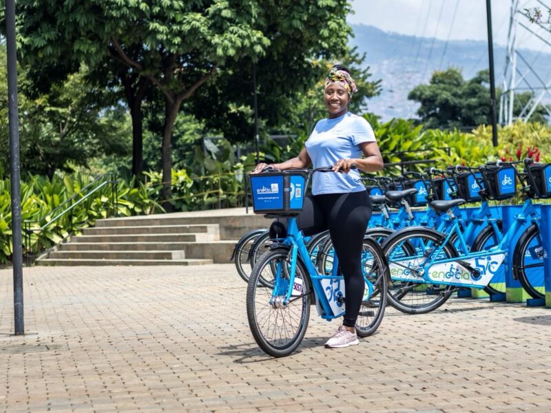 Con 11 estaciones en El Poblado, EnCicla cumple 15 años de servicio