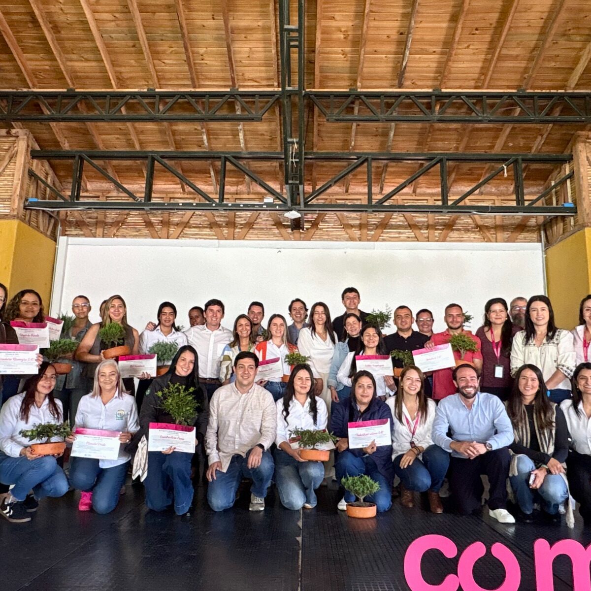 Buscan cualificar como proveedoras a 40 pequeñas empresas 