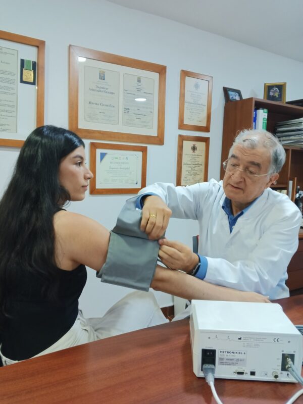 Perfil del doctor Dagnóvar Aristizábal, fundador de SICOR e investigador científico en enfermedades coronarias