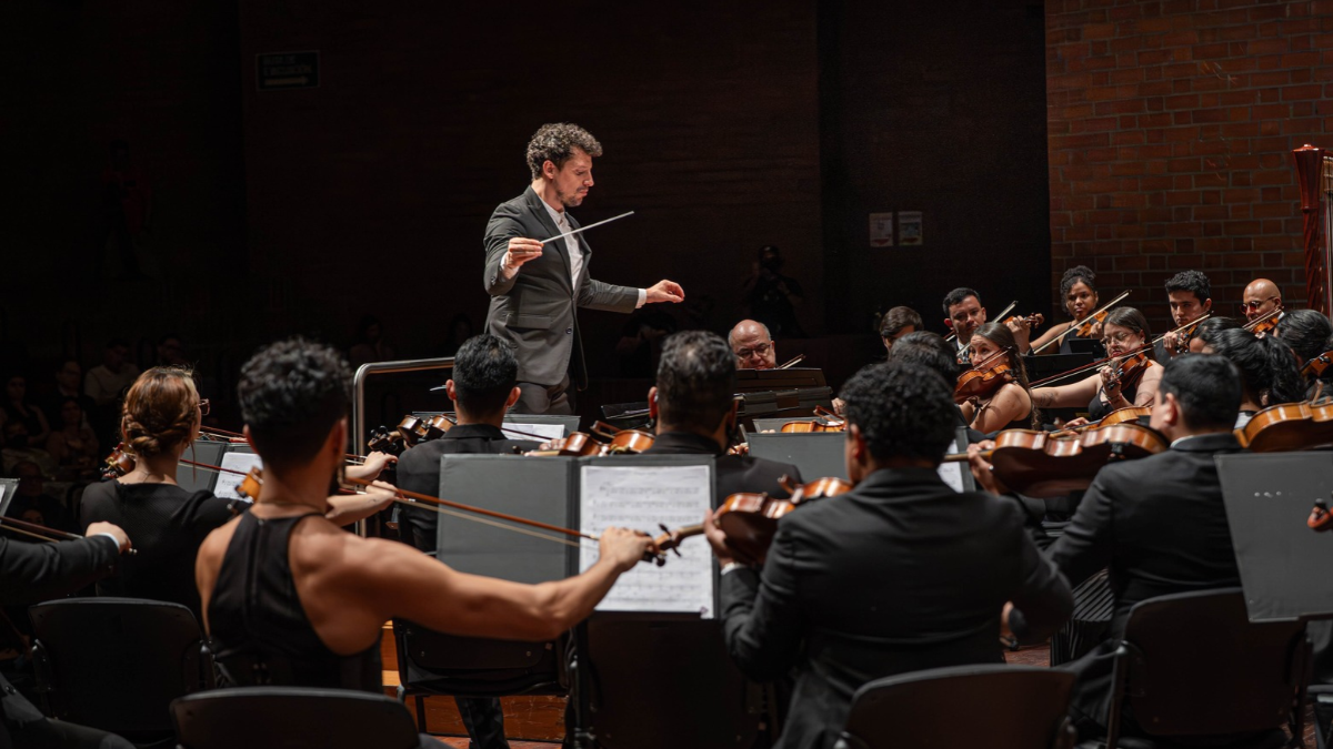 Filarmed y la Sinfónica EAFIT se unen para recorrer islas, cuevas y mares a través de la música