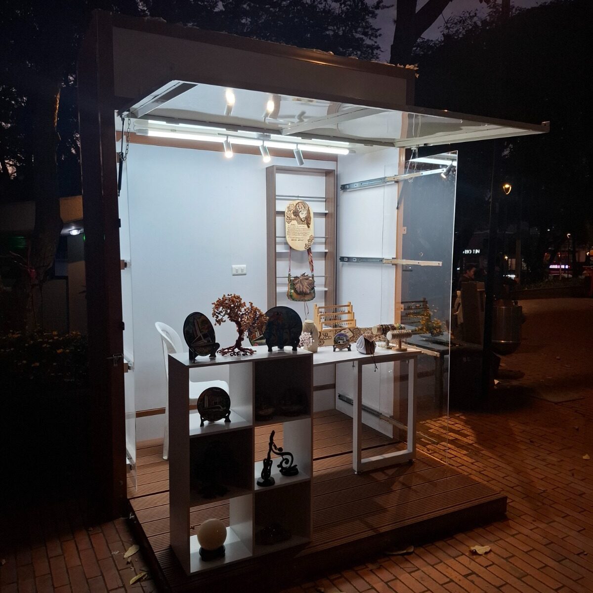 Ensayan prototipo de módulo en el parque de El Poblado