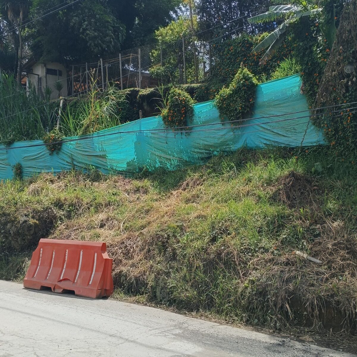 Piden rápido muros de contención en El Retiro
