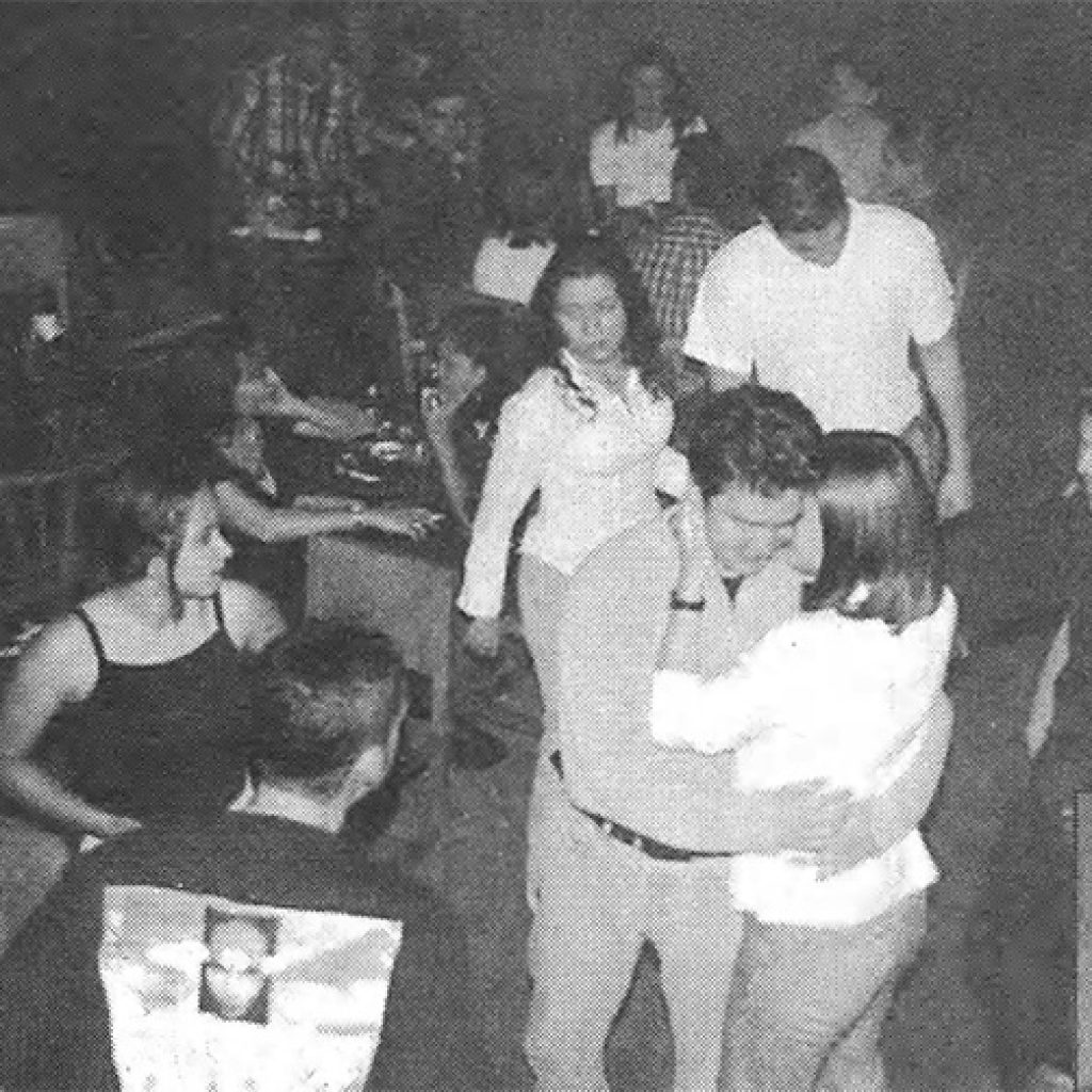El Blue sonaba duro en 1997, desde 1992, año de apertura, y continúa hoy vigente.