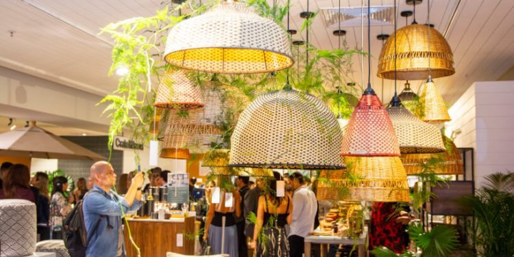 Crate and Barrel en Medellín