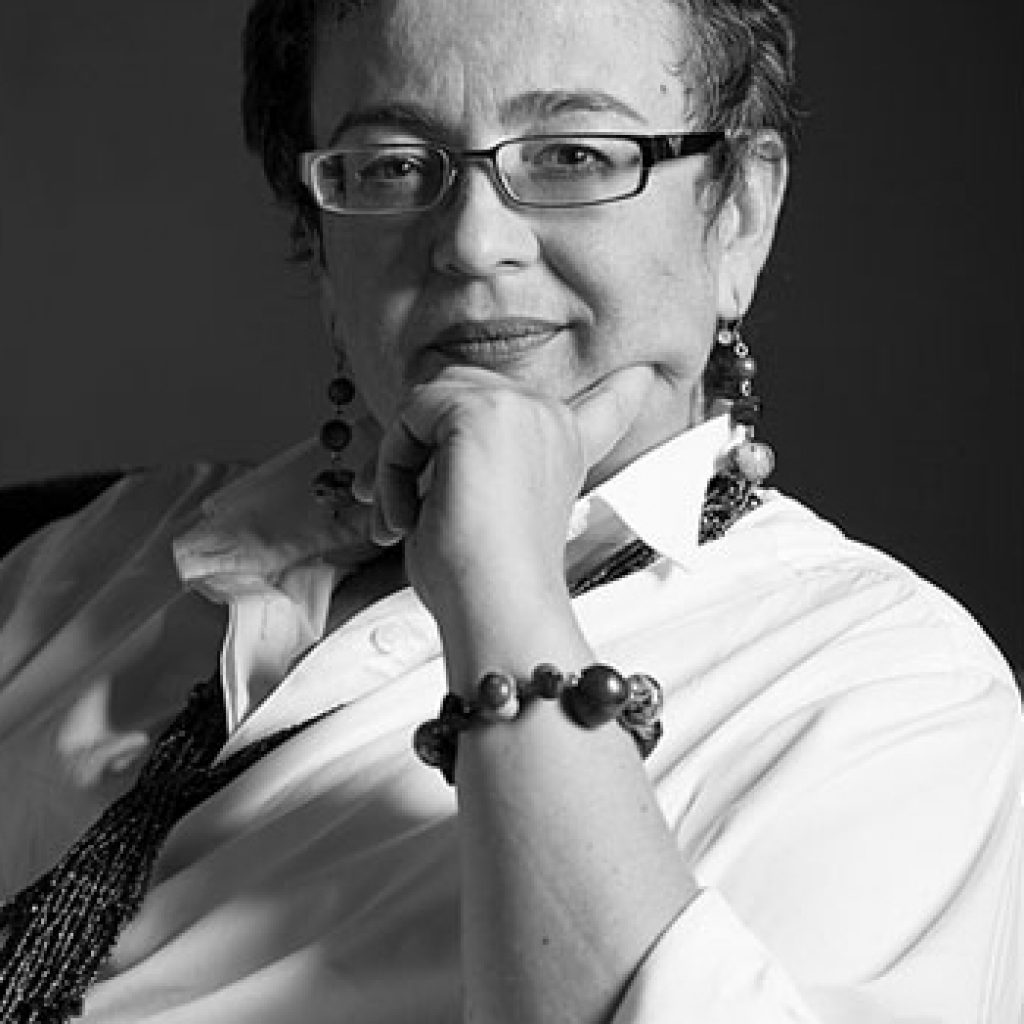 Mónica Toro