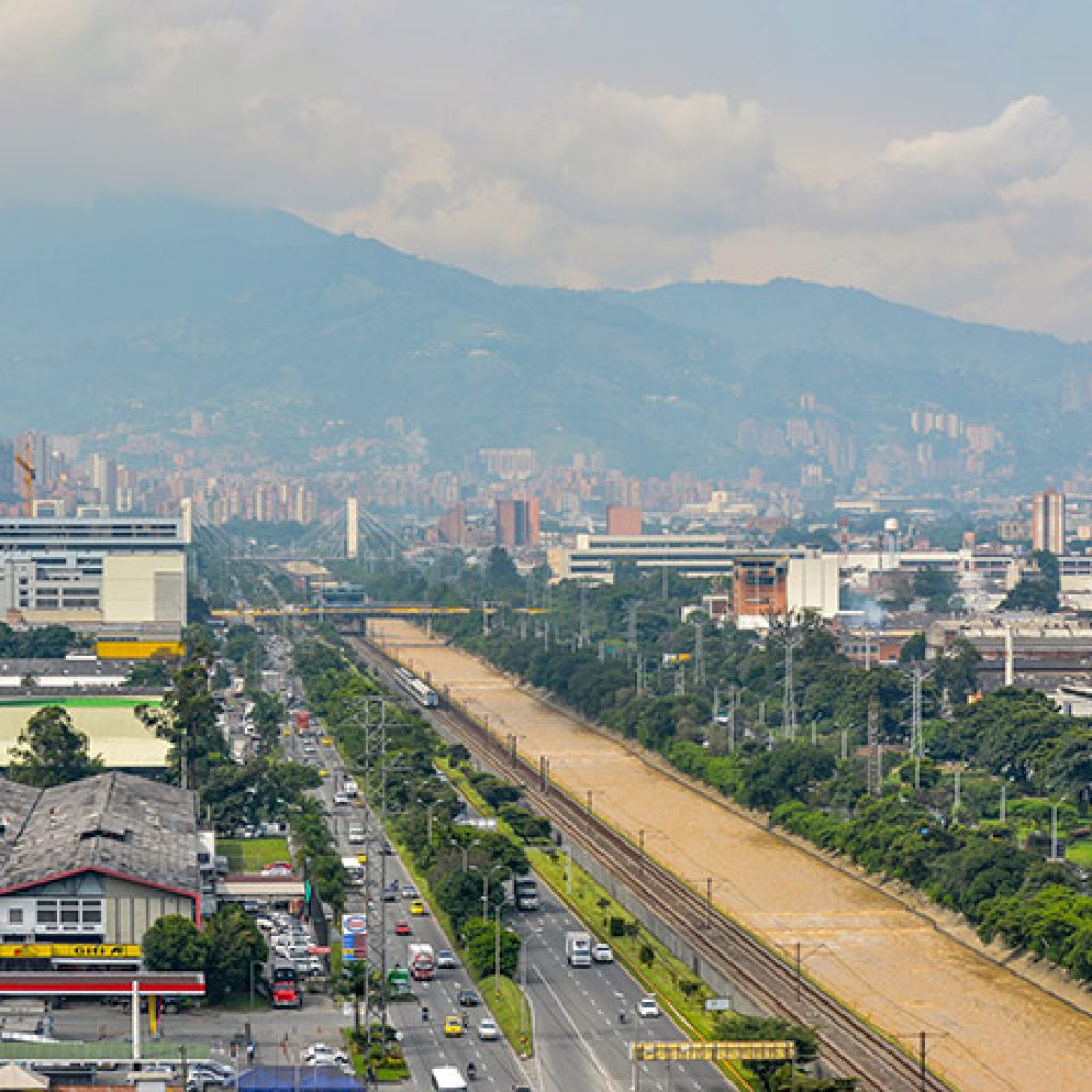 Futuro paso del ferrocarril de Antioquia