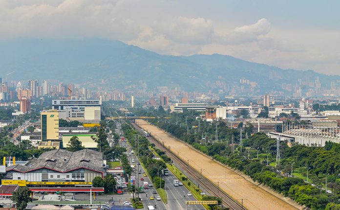 Futuro paso del ferrocarril de Antioquia
