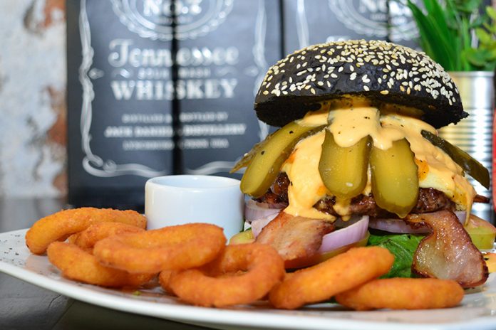 Hamburguesa Black Jack Hamburguesa Black Jack