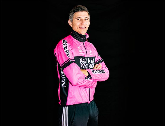 Luis Fernando Saldarriaga es tecnólogo deportivo, licenciado en educación física, director UCI certificado, especialista y maestrando en alto rendimiento.